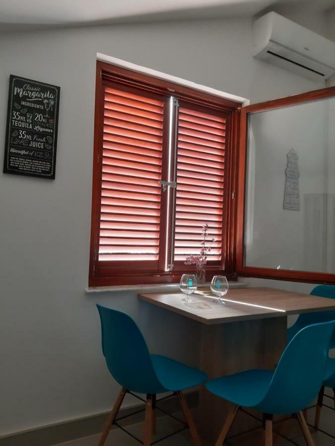 Studio Apartman Lady Apartman Njivice Kültér fotó